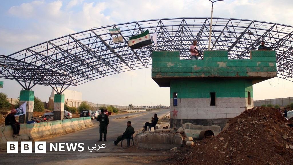 السلطات السورية تغلق معبر نصيب مع الأردن بعد غارات جوية أردنية في درعا